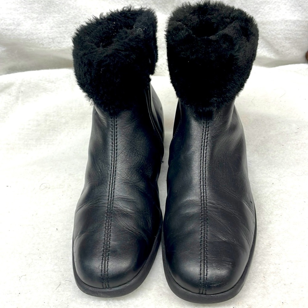 Salamander lady leather/faux fur booties ladies sz7